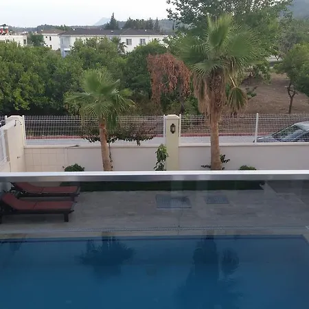Pera Villalari Kemer